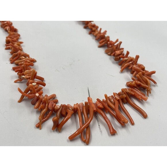Vintage Antique Southwestern Red Branch Coral Necklace Graduated 17” Salmon - Picture 2 of 6